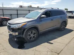 5TDJKRFH2GS318029 2016 TOYOTA HIGHLANDER