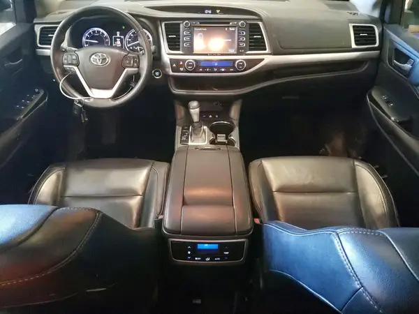 5TDJKRFH2GS320234 2016 TOYOTA HIGHLANDER - Image 8