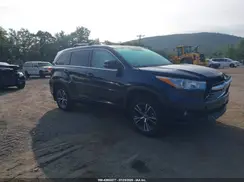 5TDJKRFH2GS320363 2016 TOYOTA HIGHLANDER
