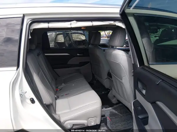 5TDJKRFH2GS331458 2016 TOYOTA HIGHLANDER - Image 8