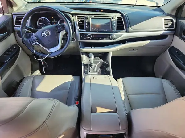 5TDJKRFH2GS343139 2016 TOYOTA HIGHLANDER - Image 8