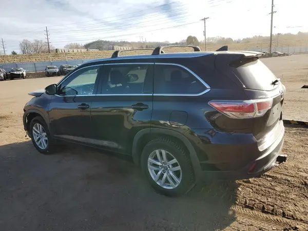 5TDJKRFH2GS505240 2016 TOYOTA HIGHLANDER - Image 2