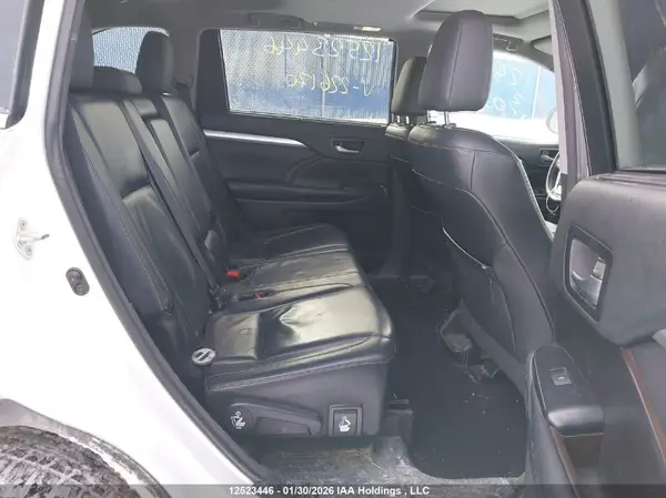 5TDJKRFH3GS226170 2016 TOYOTA HIGHLANDER - Image 8