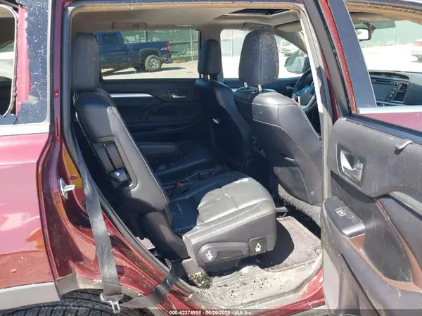5TDJKRFH3GS226301 2016 TOYOTA HIGHLANDER - Image 8