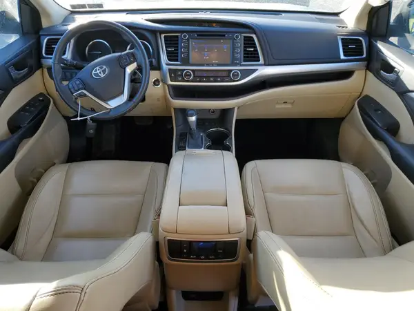 5TDJKRFH3GS229392 2016 TOYOTA HIGHLANDER - Image 8
