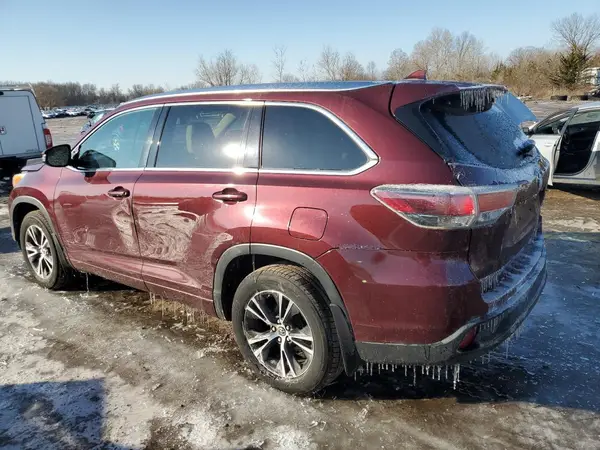 5TDJKRFH3GS230462 2016 TOYOTA HIGHLANDER - Image 2