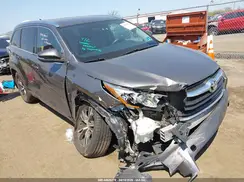 5TDJKRFH3GS235273 2016 TOYOTA HIGHLANDER
