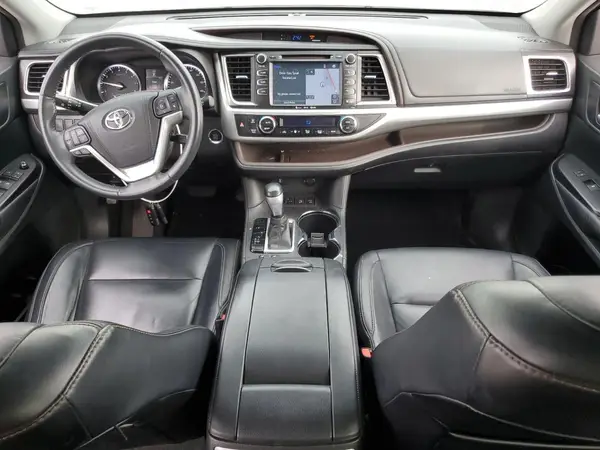 5TDJKRFH3GS241803 2016 TOYOTA HIGHLANDER - Image 8