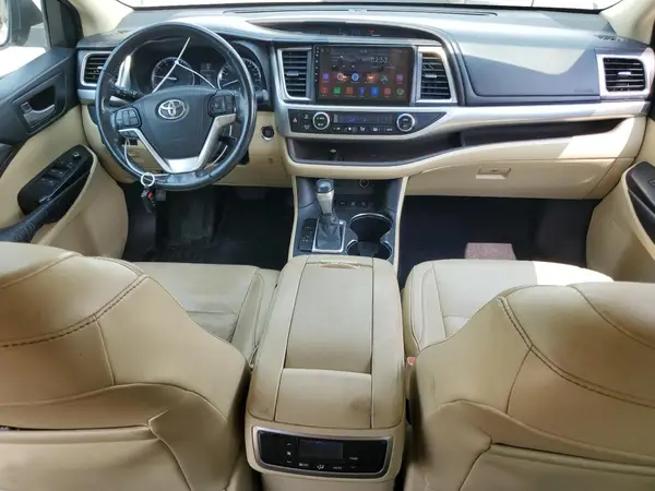 5TDJKRFH3GS246175 2016 TOYOTA HIGHLANDER - Image 8