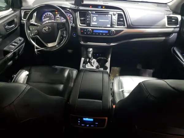 5TDJKRFH3GS246628 2016 TOYOTA HIGHLANDER - Image 8