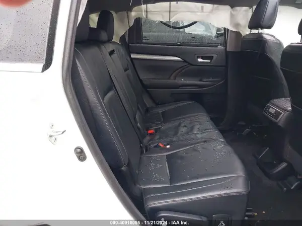 5TDJKRFH3GS270895 2016 TOYOTA HIGHLANDER - Image 8