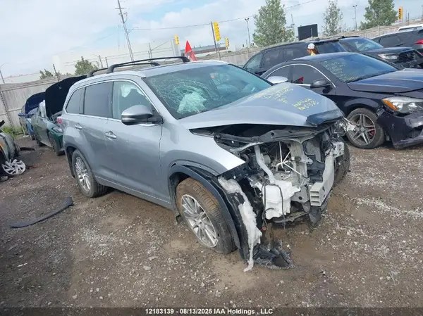 5TDJKRFH3GS274493 2016 TOYOTA HIGHLANDER - Image 1