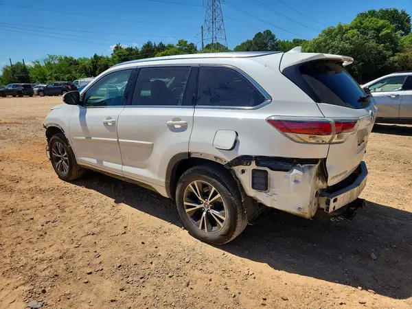 5TDJKRFH3GS289088 2016 TOYOTA HIGHLANDER - Image 2