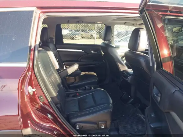 5TDJKRFH3GS290449 2016 TOYOTA HIGHLANDER - Image 8