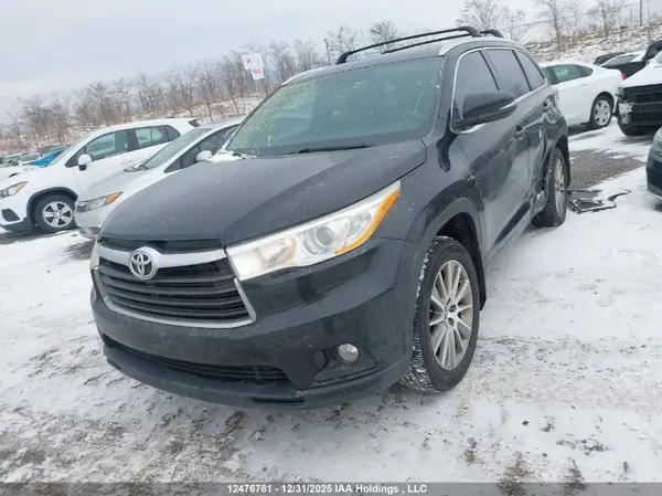 5TDJKRFH3GS291679 2016 TOYOTA HIGHLANDER - Image 2