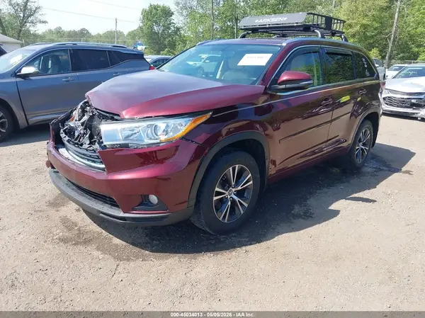 5TDJKRFH3GS293383 2016 TOYOTA HIGHLANDER - Image 2