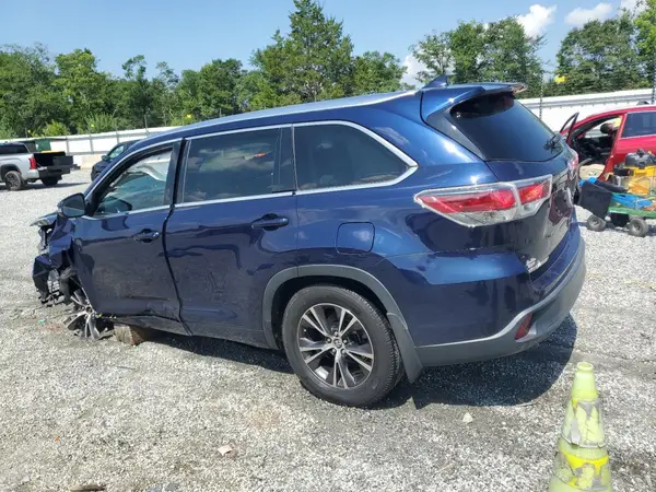 5TDJKRFH3GS302681 2016 TOYOTA HIGHLANDER - Image 2