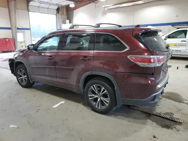 5TDJKRFH3GS303961 2016 TOYOTA HIGHLANDER - Image 2