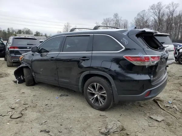 5TDJKRFH3GS305600 2016 TOYOTA HIGHLANDER - Image 2