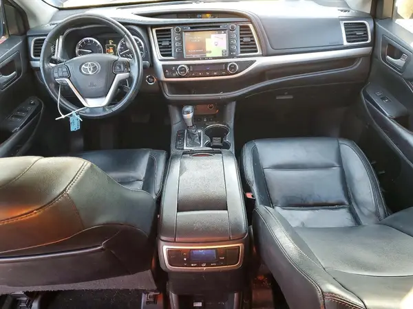 5TDJKRFH3GS308478 2016 TOYOTA HIGHLANDER - Image 8