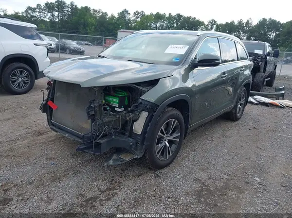 5TDJKRFH3GS324860 2016 TOYOTA HIGHLANDER - Image 2