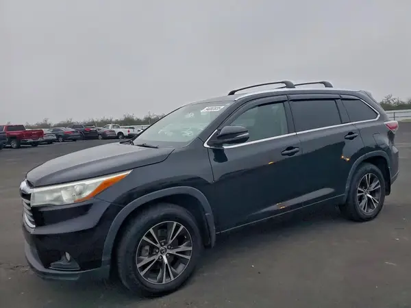 5TDJKRFH3GS330996 2016 TOYOTA HIGHLANDER - Image 1