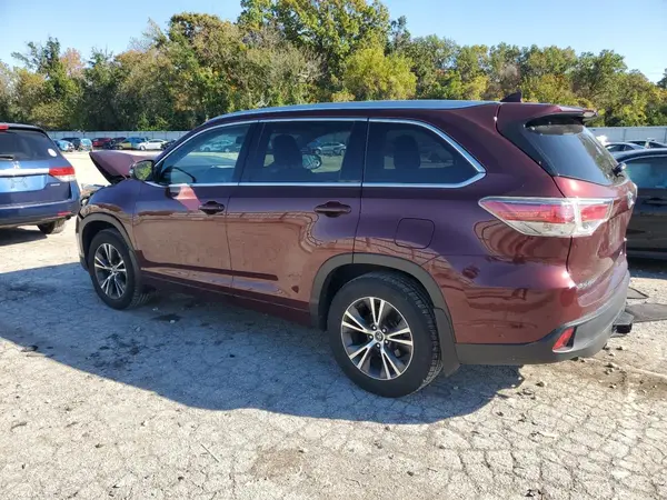 5TDJKRFH3GS335132 2016 TOYOTA HIGHLANDER - Image 2