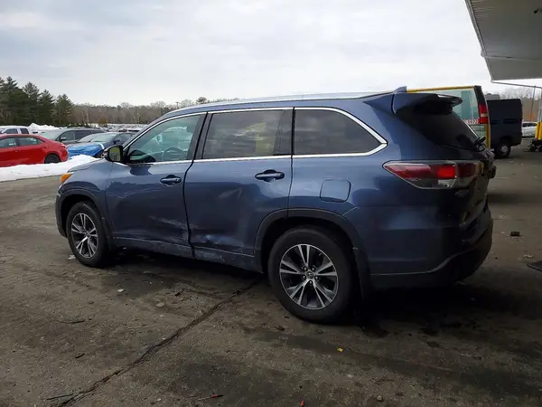 5TDJKRFH3GS351296 2016 TOYOTA HIGHLANDER - Image 2