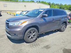 5TDJKRFH3GS504663 2016 TOYOTA HIGHLANDER