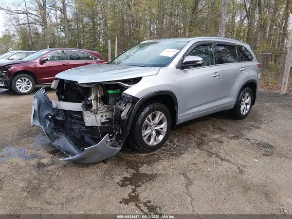 5TDJKRFH4GS226341 2016 TOYOTA HIGHLANDER - Image 2