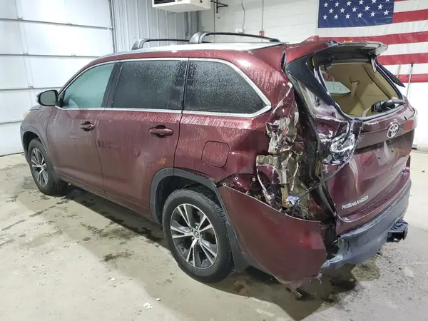 5TDJKRFH4GS227313 2016 TOYOTA HIGHLANDER - Image 2