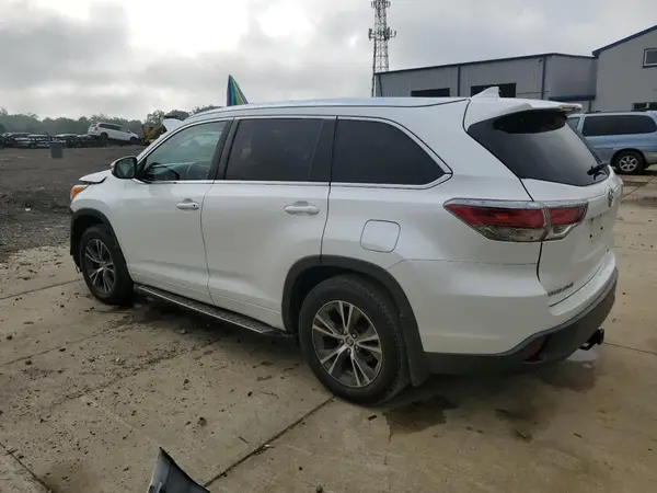 5TDJKRFH4GS243883 2016 TOYOTA HIGHLANDER - Image 2