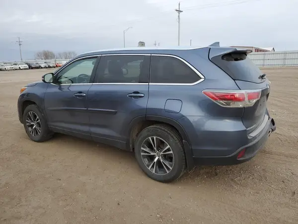 5TDJKRFH4GS257248 2016 TOYOTA HIGHLANDER - Image 2