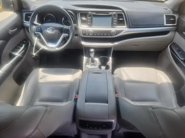 5TDJKRFH4GS274034 2016 TOYOTA HIGHLANDER - Image 8