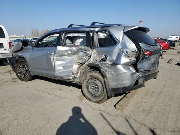 5TDJKRFH4GS277788 2016 TOYOTA HIGHLANDER - Image 2