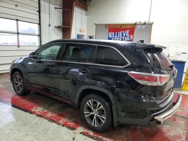 5TDJKRFH4GS280822 2016 TOYOTA HIGHLANDER - Image 2