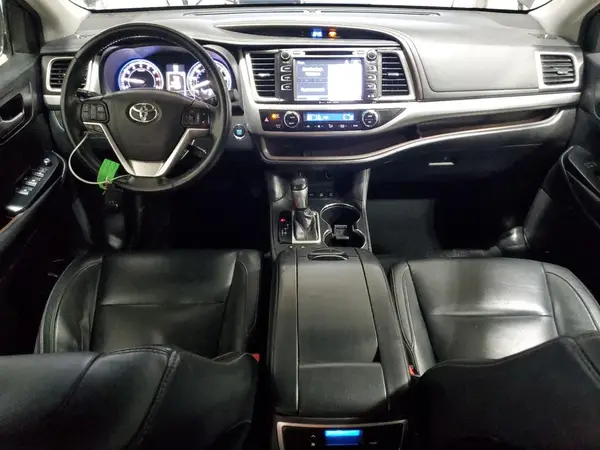 5TDJKRFH4GS280822 2016 TOYOTA HIGHLANDER - Image 8