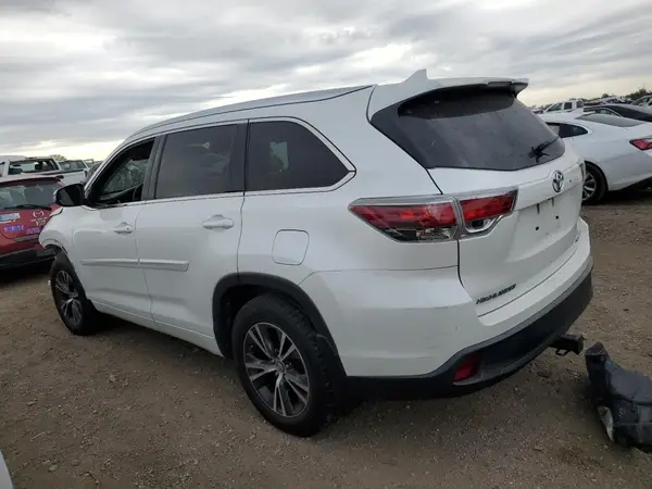 5TDJKRFH4GS325600 2016 TOYOTA HIGHLANDER - Image 2