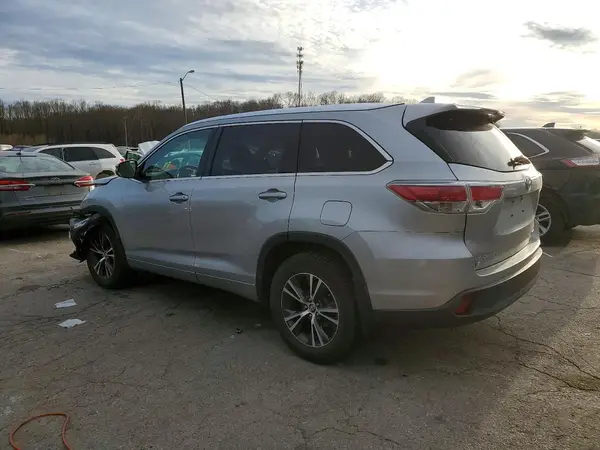 5TDJKRFH4GS329999 2016 TOYOTA HIGHLANDER - Image 2