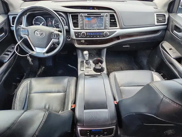 5TDJKRFH4GS335155 2016 TOYOTA HIGHLANDER - Image 8