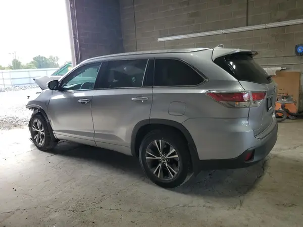 5TDJKRFH4GS344017 2016 TOYOTA HIGHLANDER - Image 2