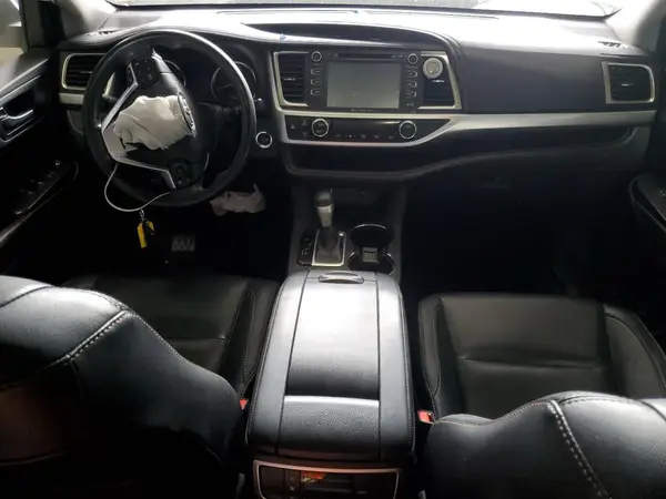 5TDJKRFH4GS344017 2016 TOYOTA HIGHLANDER - Image 8