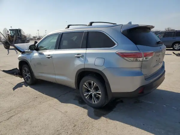 5TDJKRFH4GS502937 2016 TOYOTA HIGHLANDER - Image 2