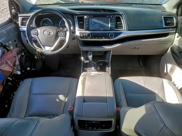 5TDJKRFH4GS504686 2016 TOYOTA HIGHLANDER - Image 8