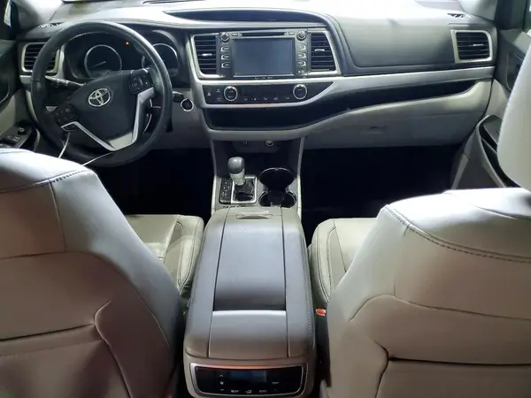 5TDJKRFH4GS505188 2016 TOYOTA HIGHLANDER - Image 8