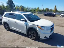 5TDJKRFH5GS225165 2016 TOYOTA HIGHLANDER