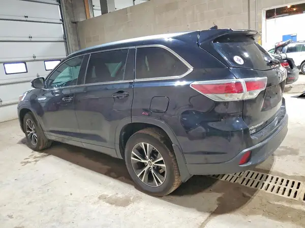 5TDJKRFH5GS227269 2016 TOYOTA HIGHLANDER - Image 2