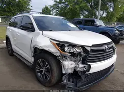 5TDJKRFH5GS237557 2016 TOYOTA HIGHLANDER