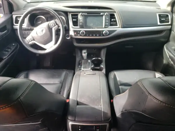 5TDJKRFH5GS237784 2016 TOYOTA HIGHLANDER - Image 8