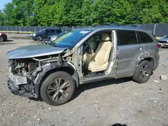 5TDJKRFH5GS257808 2016 TOYOTA HIGHLANDER
